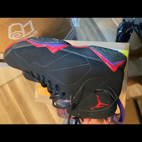 Retro 7’s Raptors - Picture 6 of 7